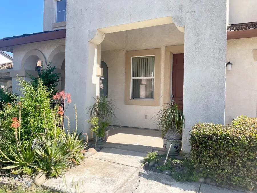 3026 Mt Hoffman Court, Stockton, CA 95212 - #2