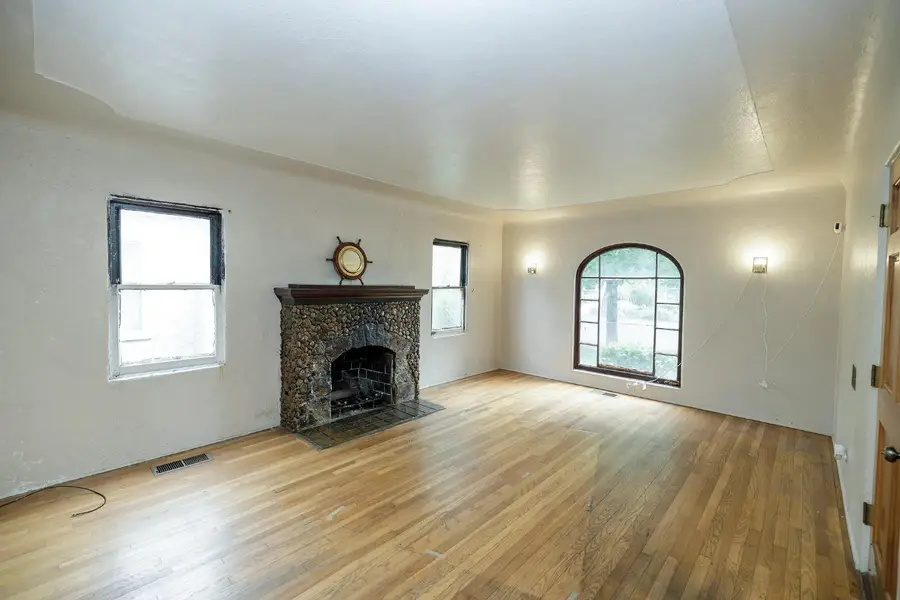 421 Myrtle Avenue, Modesto, CA 95350 - #2