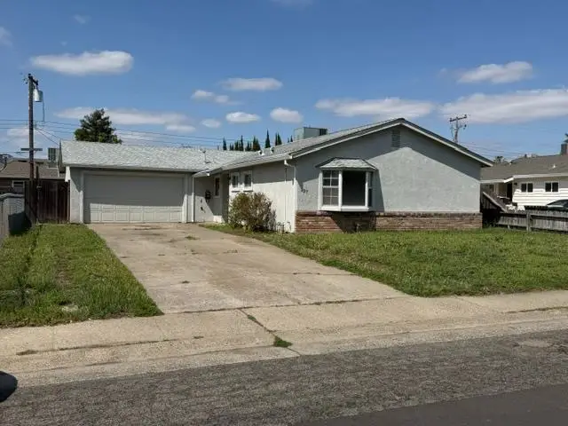 337 Quadra Avenue, Rio Linda, CA 95673 - #3
