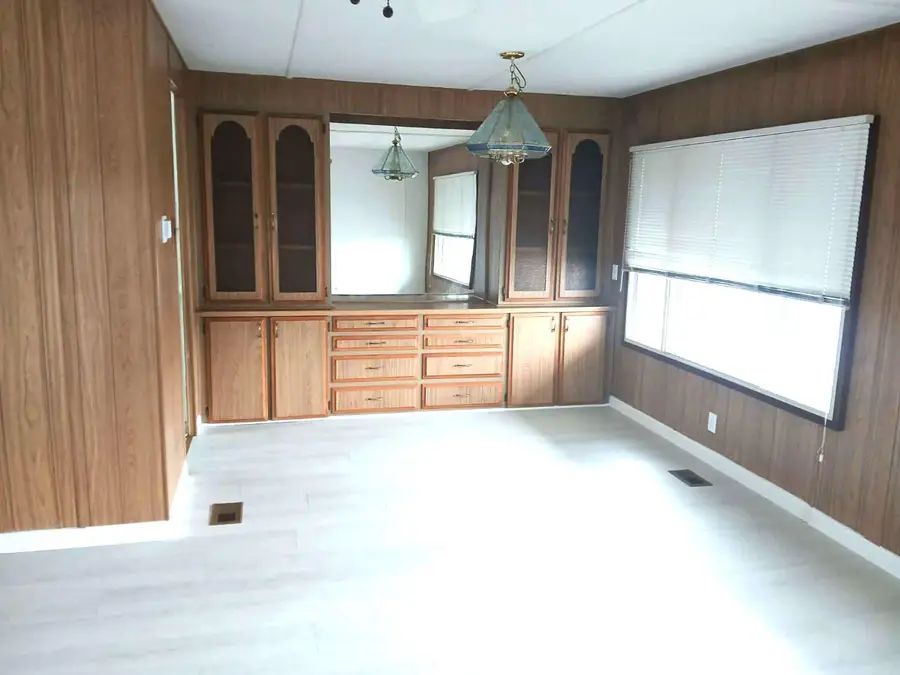 471 Almond Drive #69, Lodi, CA 95240 - #3