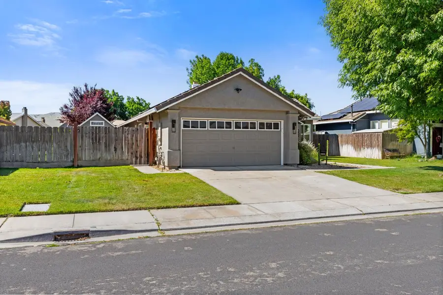 462 Chablis Way, Manteca, CA 95337 - #2