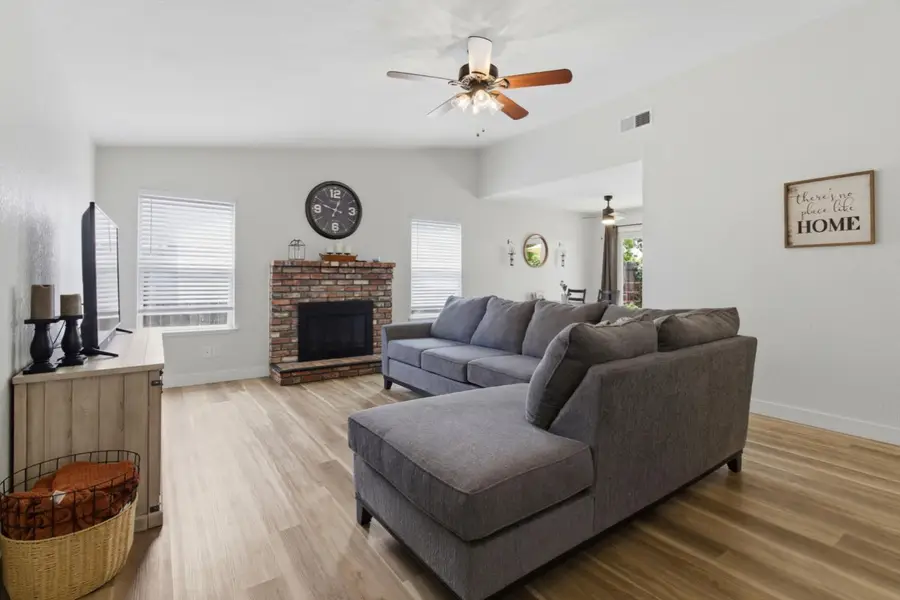 4202 Deaton Drive, Olivehurst, CA 95961 - #3