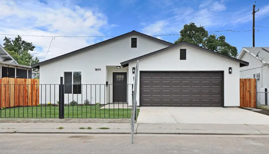 1811 N Stanford Avenue, Stockton, CA 95205 - #2
