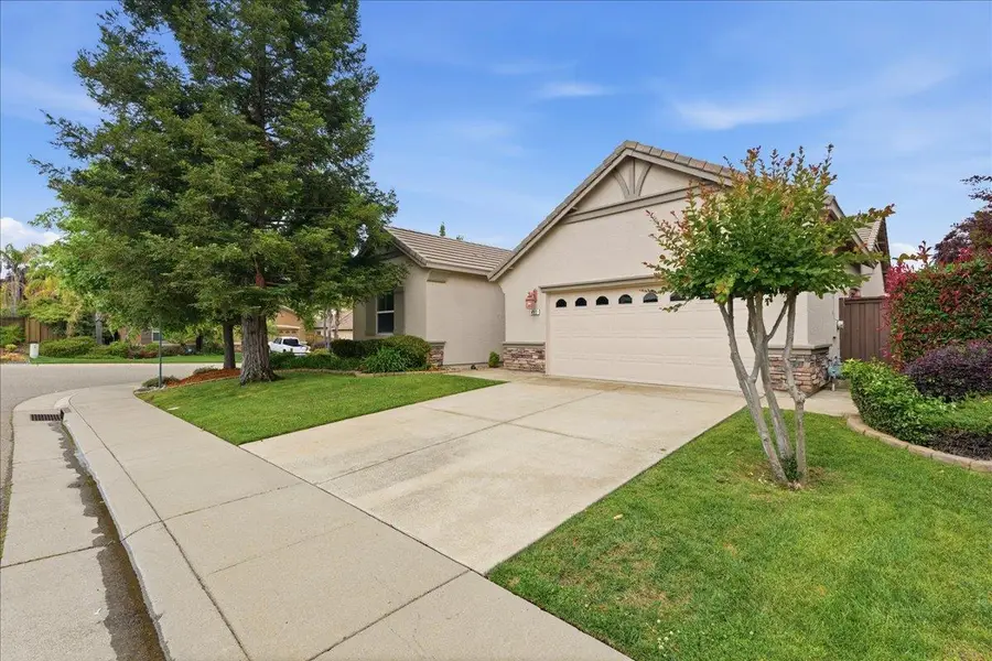 492 Lone Spur Drive, Folsom, CA 95630 - #2