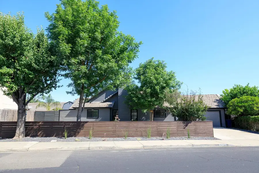 2325 Manor Oak Drive, Modesto, CA 95355 - #2