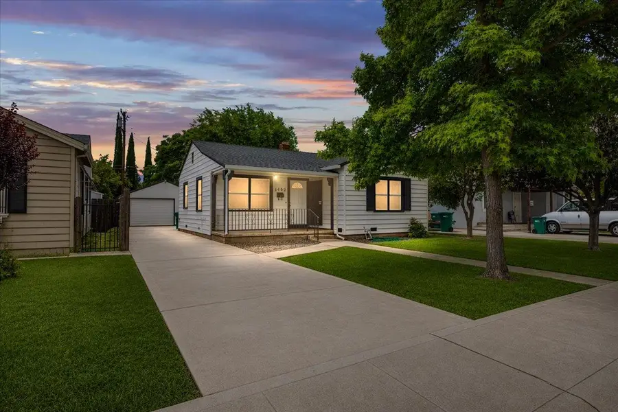 1460 Michigan Avenue, Stockton, CA 95204 - #2