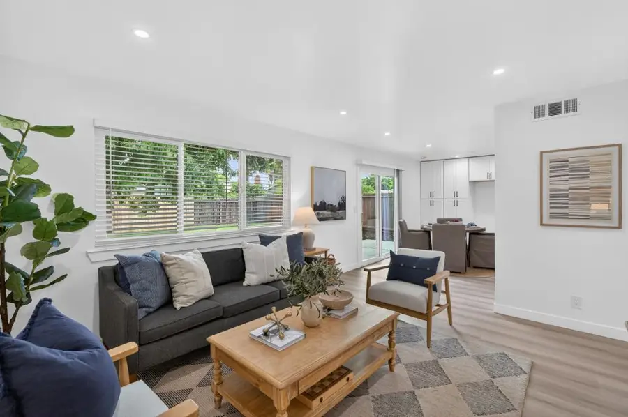 6330 Valley Hi Drive, Sacramento, CA 95823 - #2