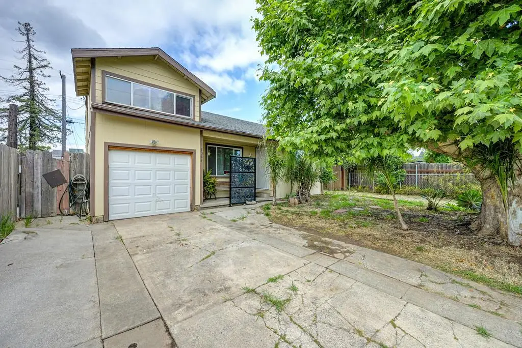 1013 Frienza Avenue, Sacramento, CA 95815 - #1