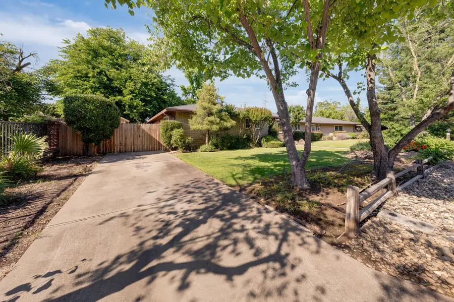 5437 Valhalla Drive, Carmichael, CA 95608 - #3