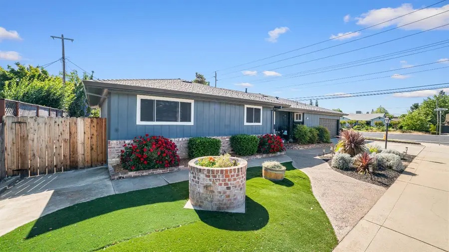 1000 Lakewood Drive, Lodi, CA 95240 - #3
