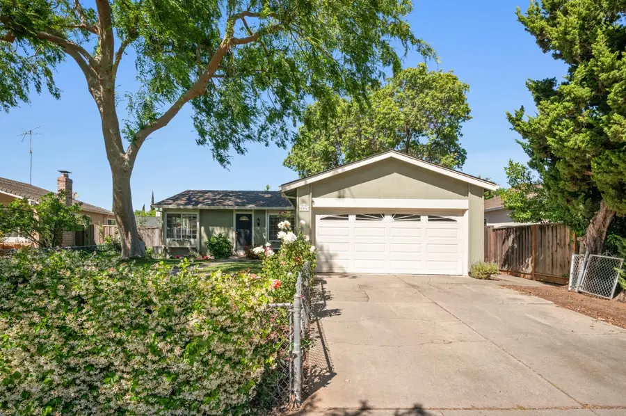 7094 Heaton Moor Drive, San Jose, CA 95119 - #3