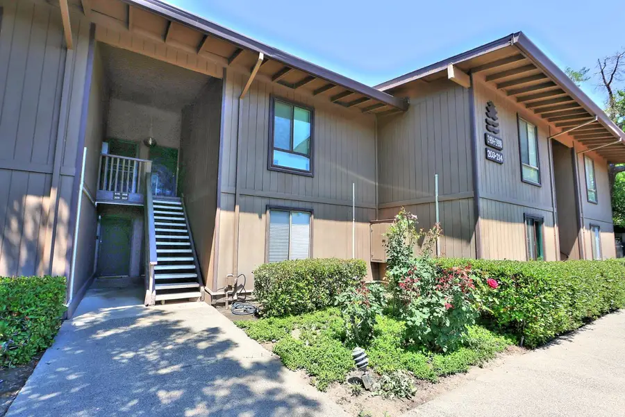 2496 Larkspur Ln #207, Sacramento, CA 95825 - #2