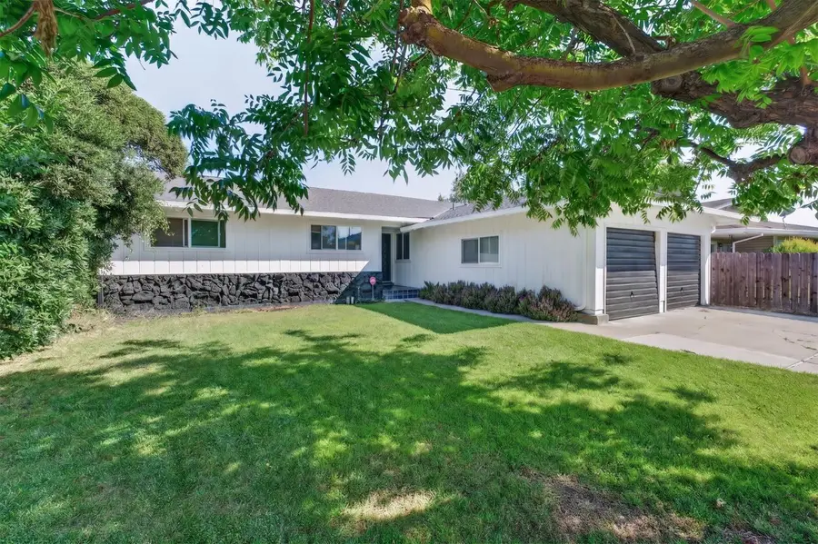 3011 De Ovan Avenue, Stockton, CA 95204 - #2