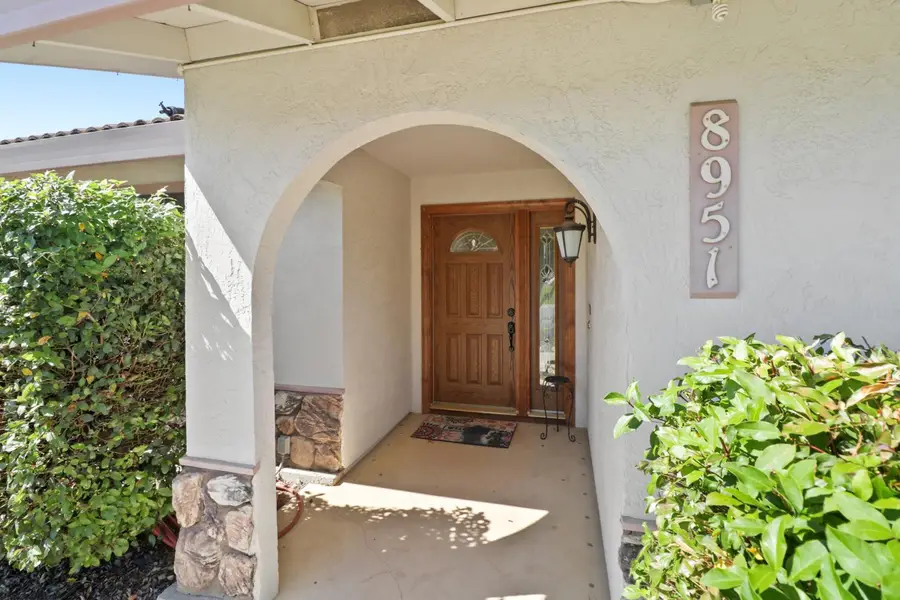 8951 Lansdowne Court, Elk Grove, CA 95624 - #2