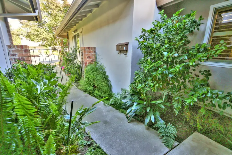 6716 Ellsworth Circle, Fair Oaks, CA 95628 - #3