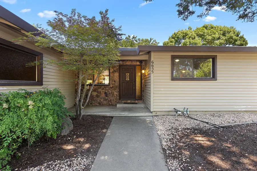6655 Frates Way, Sacramento, CA 95831 - #3