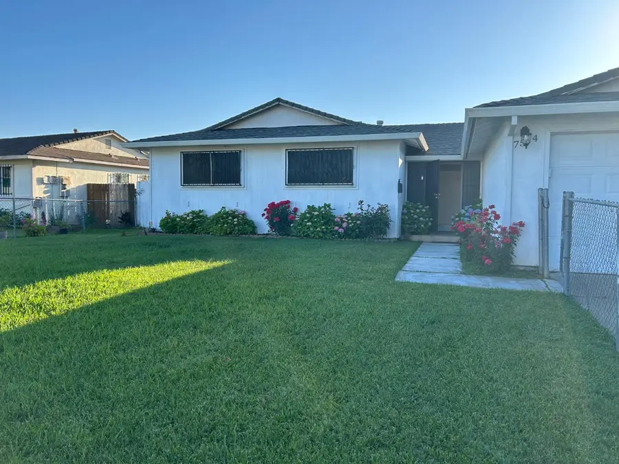 7564 29th Street, Sacramento, CA 95822 - #2