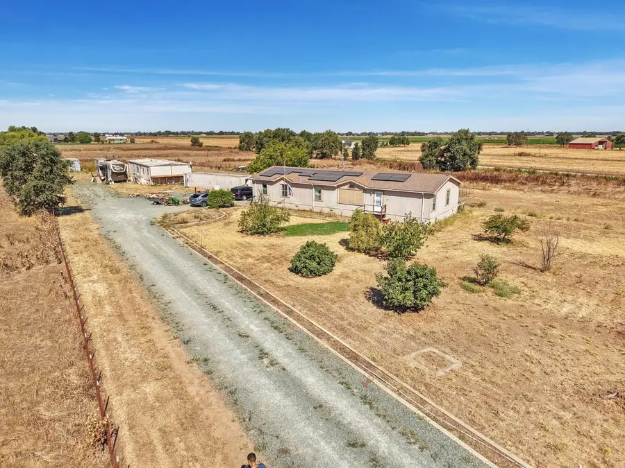 26001 N Dustin Road, Acampo, CA 95220 - #2