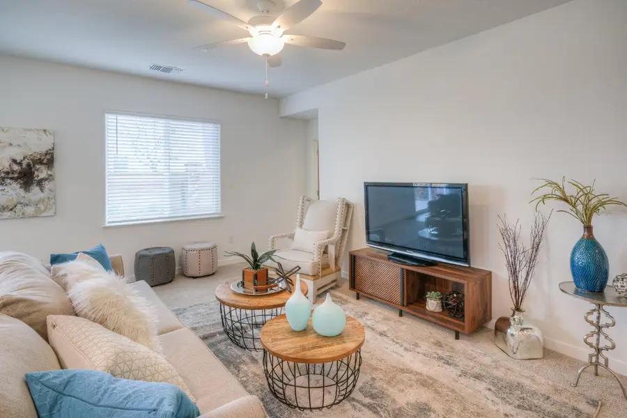 1404 Jim Hines, Olivehurst, CA 95961 - #3