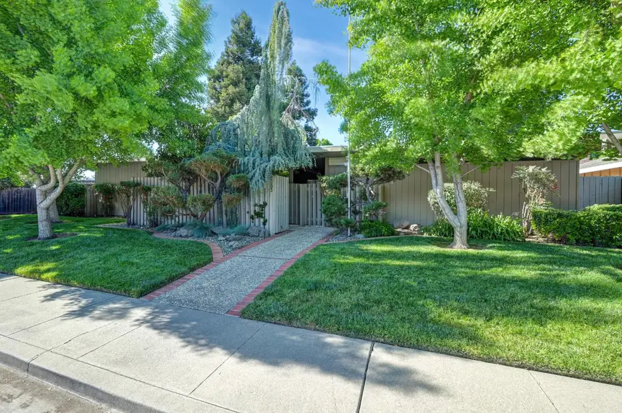 3203 Lillard Drive, Davis, CA 95618 - #3