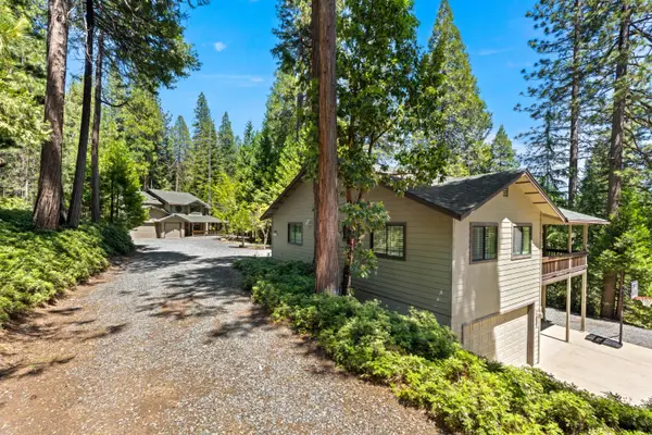 19280 Woodridge Drive, Pioneer, CA 95666
