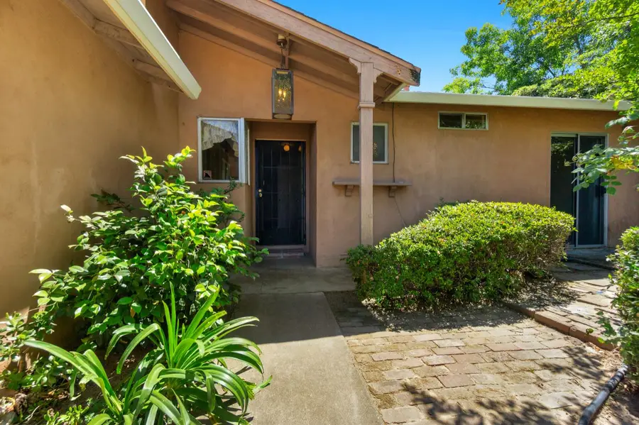 4617 Freeway Circle, Sacramento, CA 95841 - #2