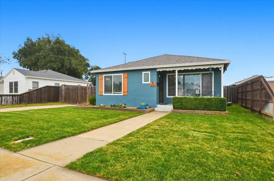 600 Alicante Drive, Lodi, CA 95240 - #2