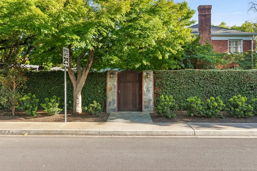 930 Sycamore Avenue, Modesto, CA 95350 - #3