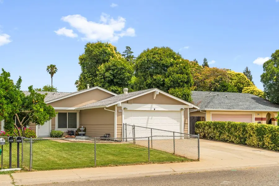 9589 Countryroads Drive, Sacramento, CA 95827 - #2