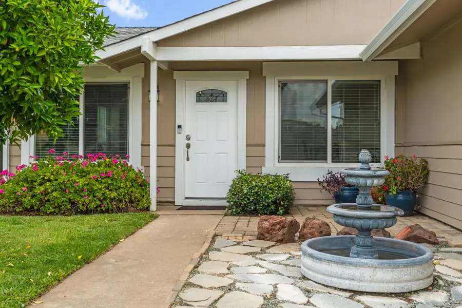 9589 Countryroads Drive, Sacramento, CA 95827 - #3