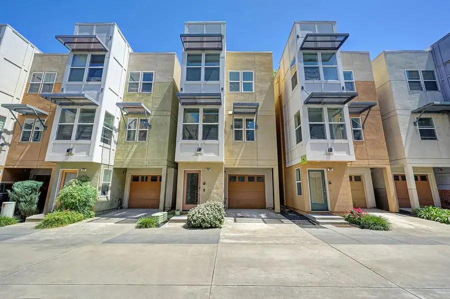 283 Mcdowell Lane, West Sacramento, CA 95605 - #2
