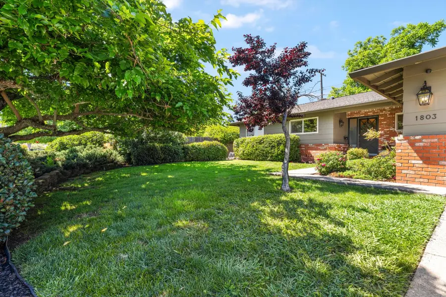 1803 Tanglewood Lane, Roseville, CA 95661 - #3