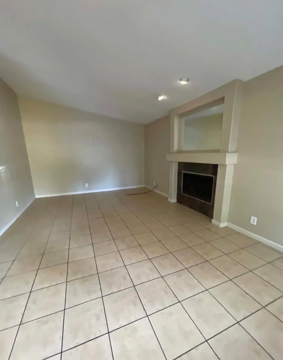 3080 Funston Drive, Sacramento, CA 95833 - #3