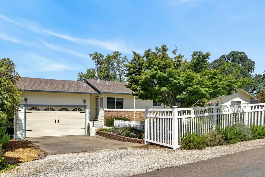 8133 E Peerless Avenue, Orangevale, CA 95662 - #2
