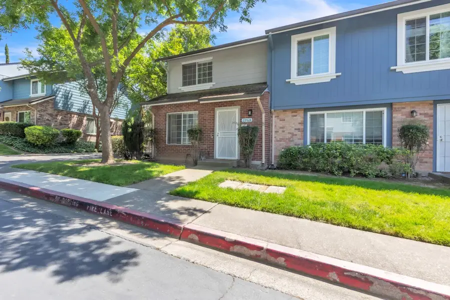 3960 Oak Villa Circle, Carmichael, CA 95608 - #2