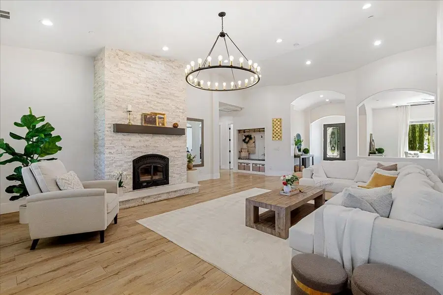 701 Sterling Court, El Dorado Hills, CA 95762 - #3