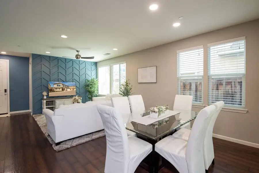 2228 Gallery Drive, Riverbank, CA 95367 - #2