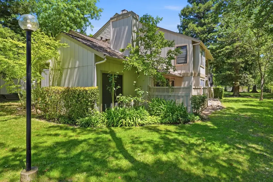 6400 Solitary Lane #C, Carmichael, CA 95608 - #3