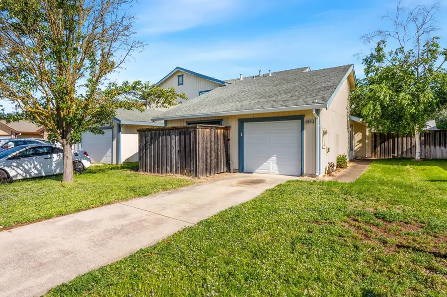 9334 Aizenberg Circle, Elk Grove, CA 95624 - #3