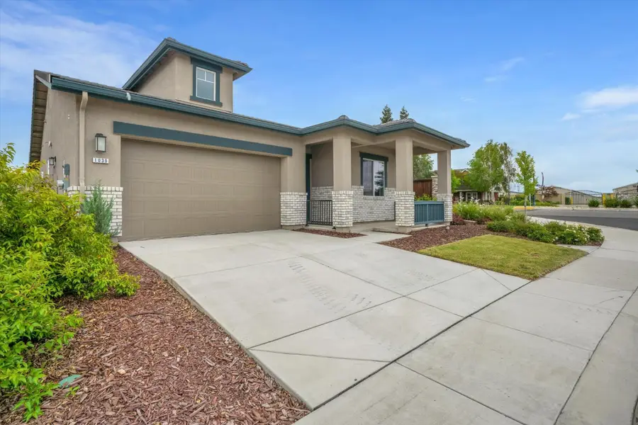 1039 Longview Drive, Oakdale, CA 95361 - #3