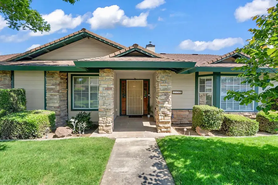 2195 Brigadoon Walk, Manteca, CA 95336 - #2