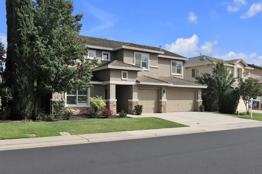 10112 Frank Greg Way, Elk Grove, CA 95757 - #2