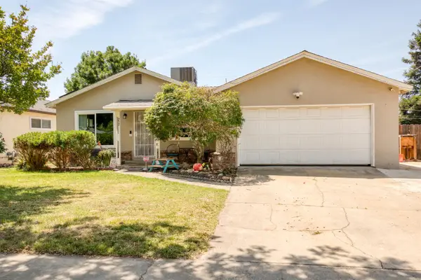 252 E Clinton Avenue, Atwater, CA 95301