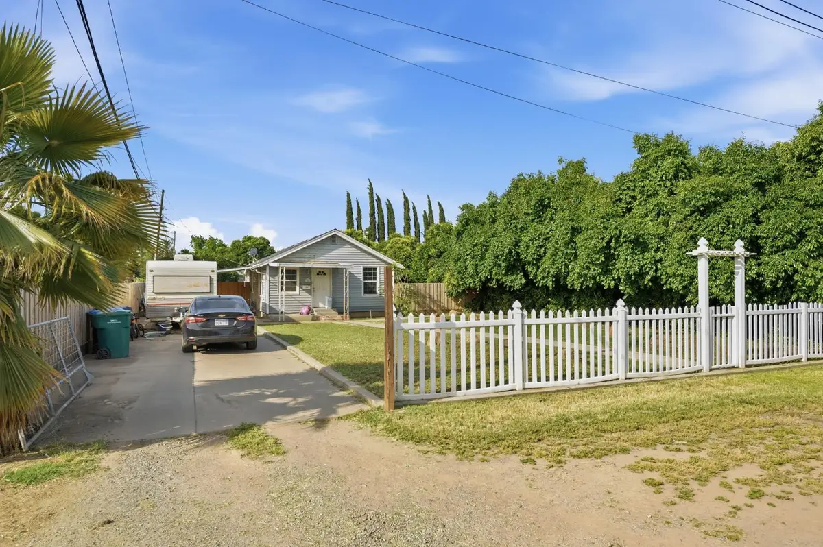 1820 E 23rd Street, Merced, CA 95340 - #1
