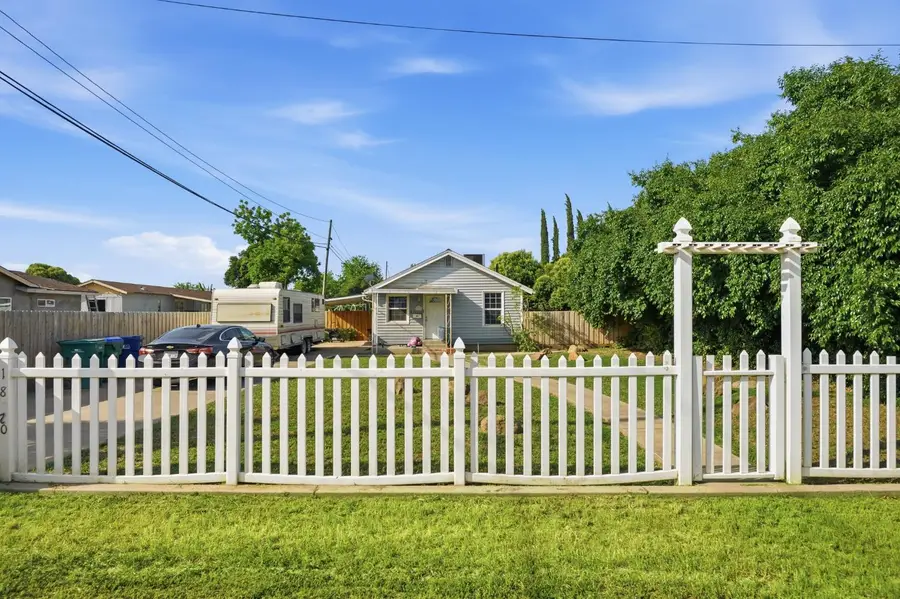 1820 E 23rd Street, Merced, CA 95340 - #3