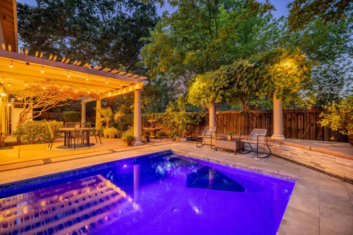 945 Sierra Park Lane, Sacramento, CA 95864 - #1