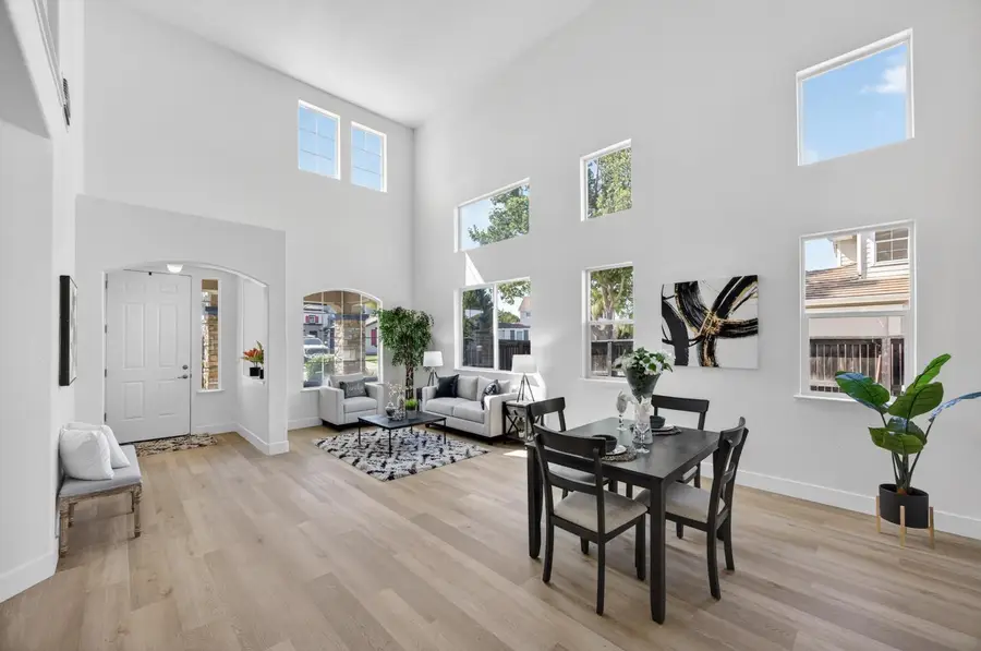 9837 Lois Stiltner Court, Elk Grove, CA 95624 - #2