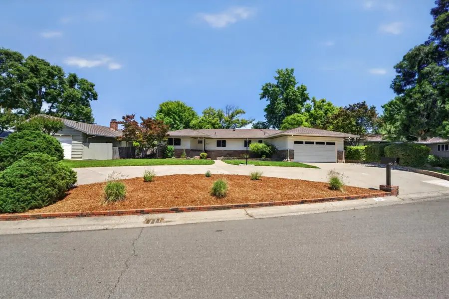 812 Columbia Drive, Sacramento, CA 95864 - #2