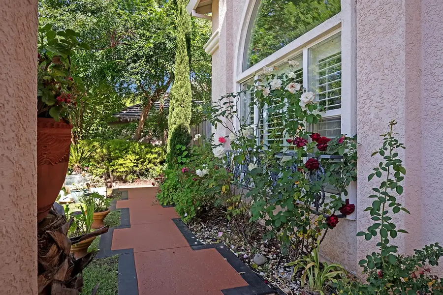 98 Valley Falls Place, Folsom, CA 95630 - #3