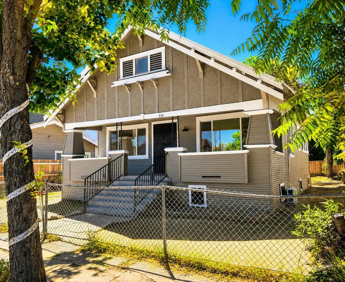526 E Jackson Street, Stockton, CA 95206 - #1